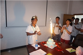 漆強(qiáng)化工5月份的壽星公---吳灼枝.jpg 漆強(qiáng)化工5月份的壽星公---吳灼枝.jpg