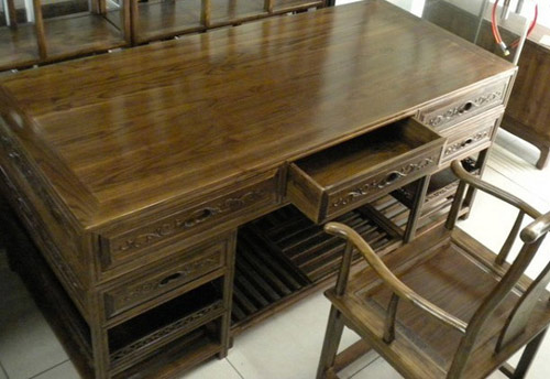 漆強(qiáng)硝基漆應(yīng)用.jpg 漆強(qiáng)硝基漆應(yīng)用.jpg