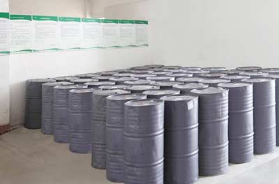 漆強(qiáng)化工原材料存儲(chǔ)倉